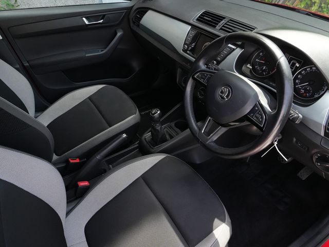 Image for 2016 Skoda Fabia AMBITION 1.2 TSI Petrol Manual Estate
