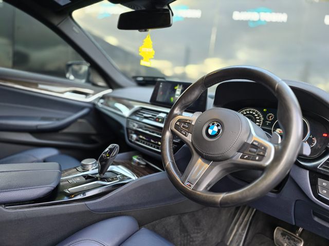 Image for 2017 BMW 5 Series 520D MSPORT M PERFORMANCE KIT 