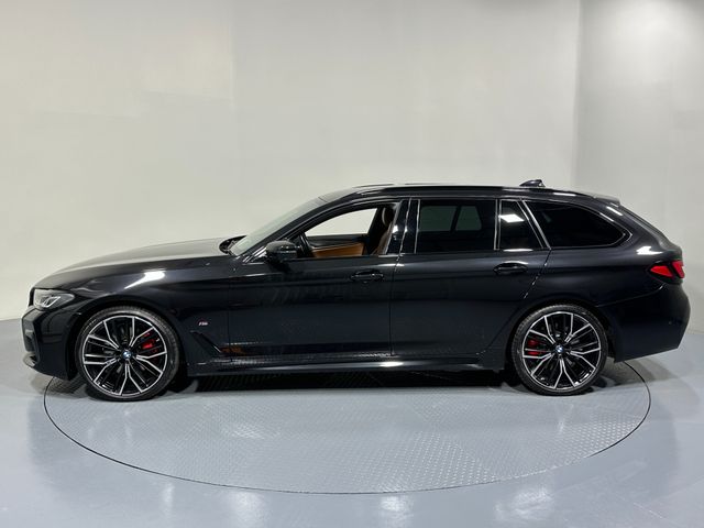 Image for 2024 BMW 5 Series 520D M Sport Touring