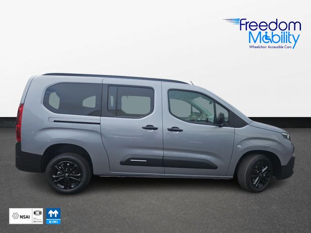 Image for 2025 Citroen Berlingo Multispace Automatic Wheelchair Access Taxi Spec