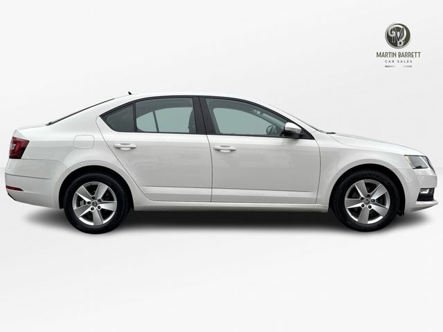 Image for 2020 Skoda Octavia AMBITION 1.6 TDI 115 115HP 4DR