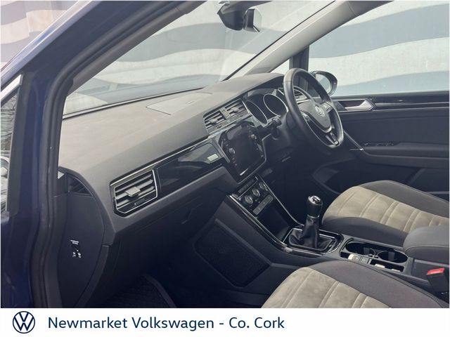 Image for 2019 Volkswagen Touran 1.6TDI 115BHP HIGHLINE 6 SPEED SUNROOF