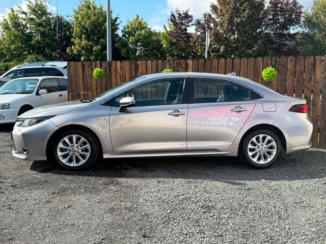 Image for 2021 Toyota Corolla 1.8 Hybrid Luna Saloon