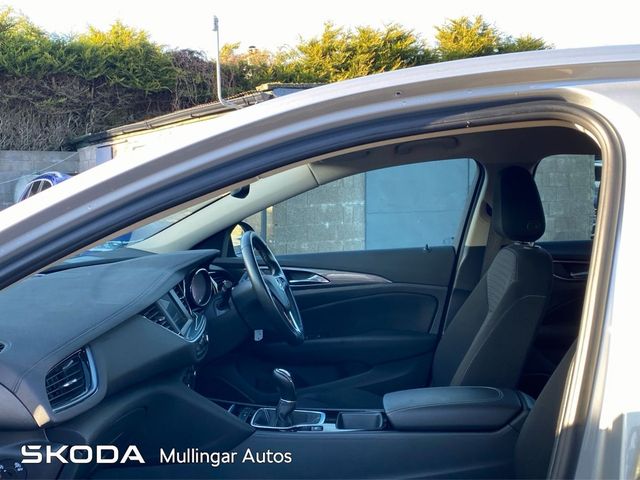 Image for 2022 Opel Insignia SC 1.5D 122PS S/S FWD 6 Speed