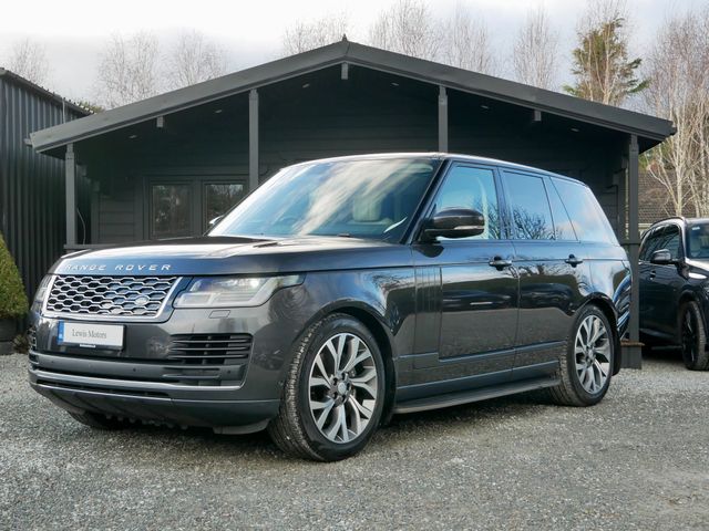 Image for 2021 Land Rover Range Rover Vogue P400e PHEV