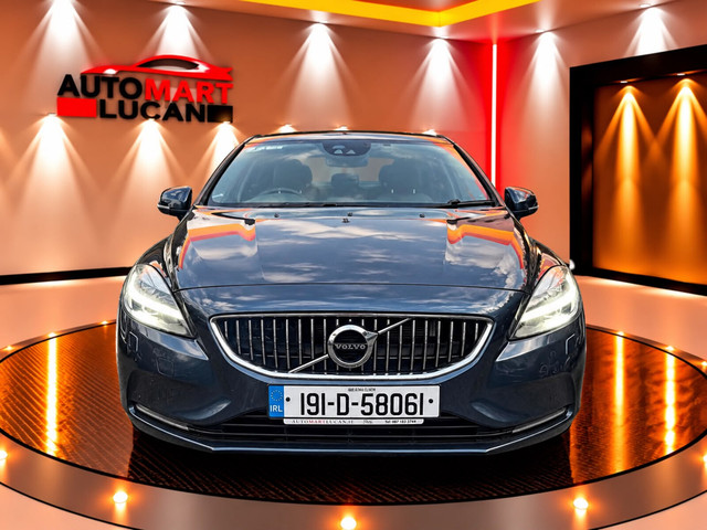 Image for 2019 Volvo V40 