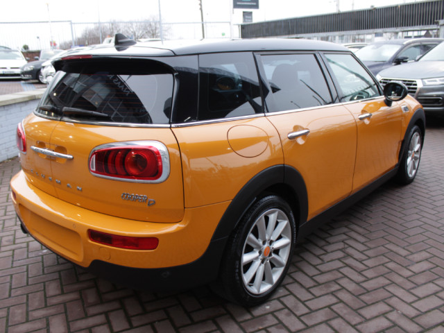 Image for 2017 Mini Clubman 2.0D COOPER 6DR ESATE AUTOMATIC // STUNNING LOOKING CAR FINISHED IN YELLOW/BLACK 2 TONE // BUY WITH CONFODENCE AA AND SIMI APPROVED DEALER 2026 // FINANCE ARRANGED //