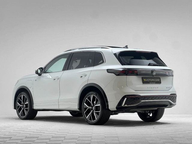 Image for 2024 Volkswagen Tiguan R-LINE 1.5 TSI PHEV DSG PAN ROOF
