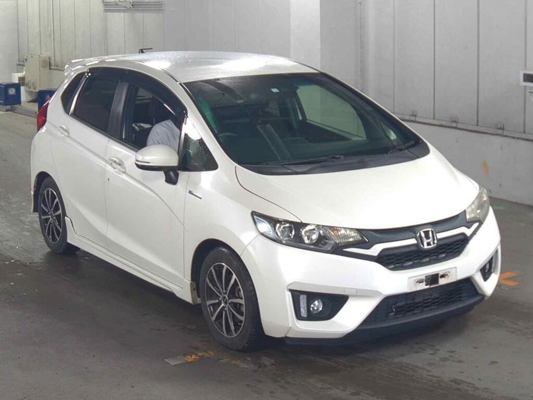 Image for 2016 Honda Fit Coming to stock soon , nice Honda Fit in Pearlescent white