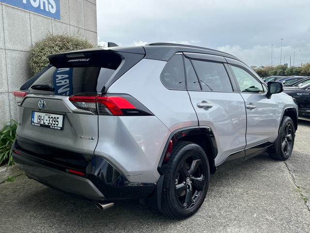 Image for 2019 Toyota Rav4 HYBRID SPORT AUTOMATIC 2.5 PETROL //HALF LEATHER HEATED SEATS//FULL TOYOTA HISTORY//REVERSE CAMERA//KEYLESS ENTRY//ADAPTIVE CRUISE CONTROL//SAT NAV//
