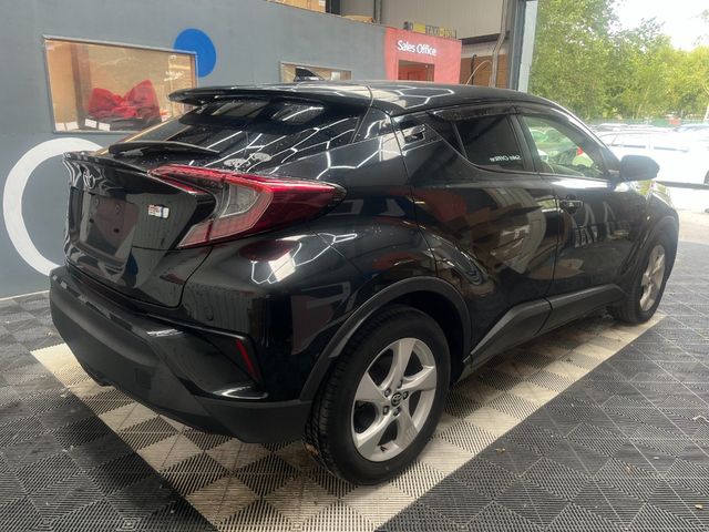 Image for 2019 Toyota C-HR 2019 TOYOTA C-HR S LED PACKAGE 1.8 AUTOMATIC / CRUISE CONTROL / REVERSE CAMERA AND MORE