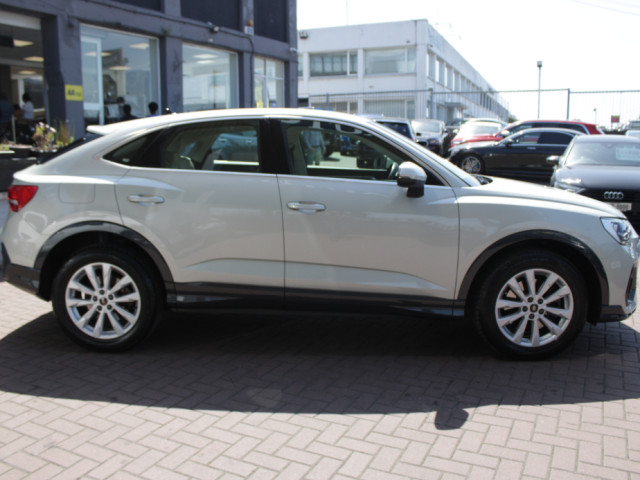 Image for 2022 Audi Q3 1.4 E- TFSI E 245BHP SE EDITION 5DR ESTATE AUTO // STUNNING CAR WITH ONLY 52, 000 KMS // BUY WITH CONFIDENCE AA AND SIMI APPROVED DEALER 2026 // FINANCE ARRANGED // TRADE INS WELCOME //