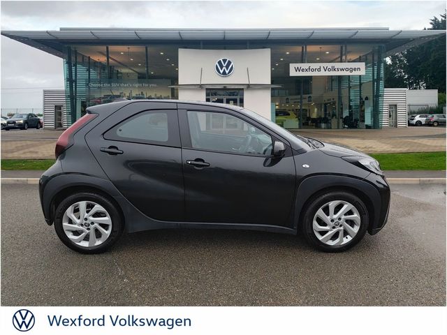 Image for 2023 Toyota Aygo X PULSE 1.0 MANUAL