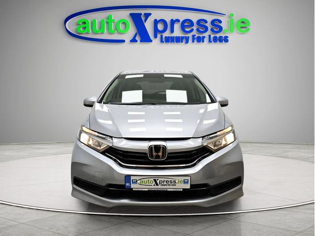 Image for 2021 Honda Shuttle 1.5 SELF CHARGING HYBRID Automatic, Reversing camera