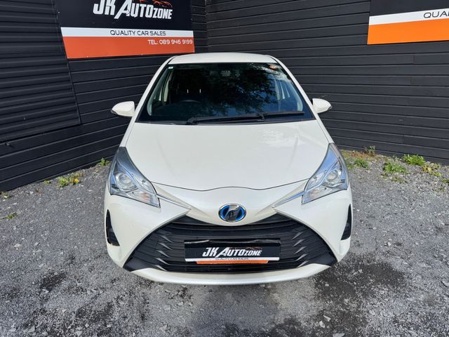 Image for 2018 Toyota Yaris VITZ 1.5 HYBRID AUTO