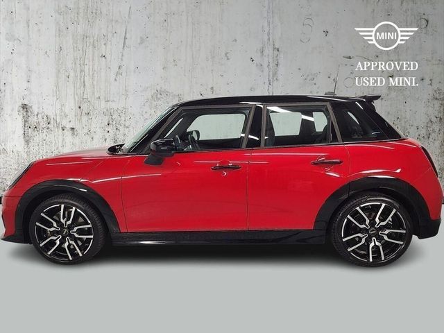 Image for 2025 Mini Cooper Cooper C 5 Door