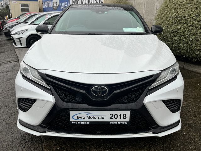 Image for 2018 Toyota Camry WS AUTOMATIC HYBRID 2.5 PETROL //HALF LEATHER SEATS//KEYLESS ENTRY//REVERSE CAMERA//ADAPTIVE CRUISE CONTROL//ELECTRIC DRIVERS SEAT//