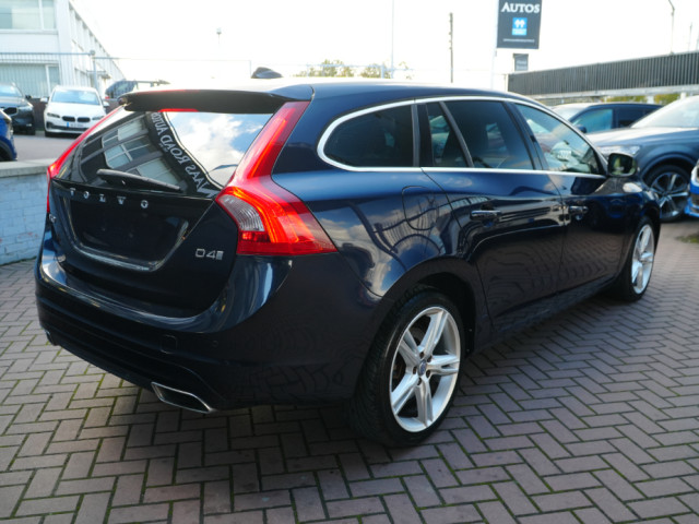 Image for 2018 Volvo V60 D4 CLASSIC PANROOF AUTO 2.0 DIESEL 5 DR ESTATE 