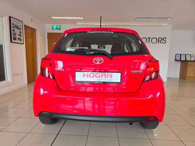 Image for 2015 Toyota Yaris 1.0 VVTI Icon 5DR H/B