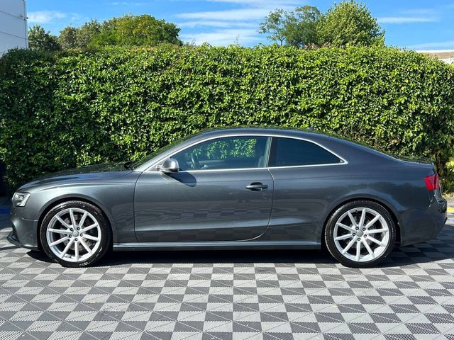 Image for 2013 Audi RS5 QUATTRO 4.2 V8 FSI AUTO // FULL SERVICE HISTORY // 450 BHP ALL-WHEEL-DRIVE // LAUNCH CONTROL // 19" ALLOYS // RS BUCKET SEATS