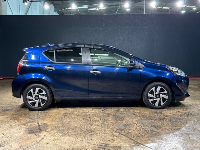 Image for 2021 Toyota Aqua 1.5 HYBRID AUTOMATIC - S STYLE BLACK - TOYOTA SAFETY SENSE - 360 CAMERA