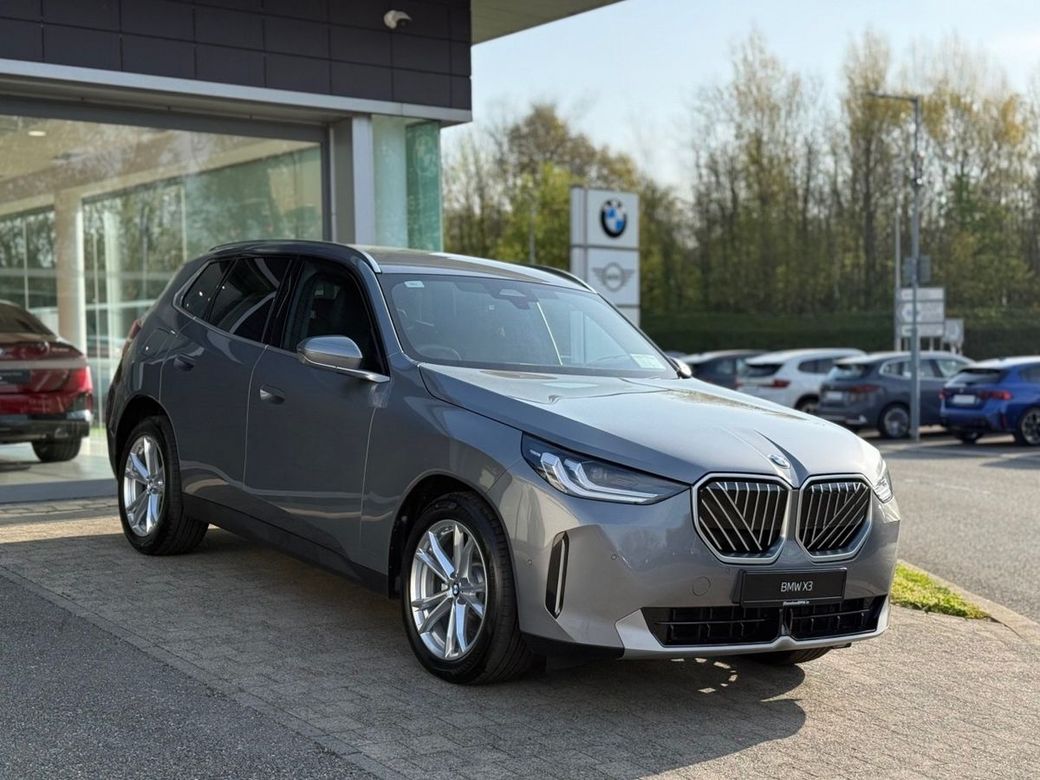 Image for 2026 BMW X3 30e xDrive xLine
