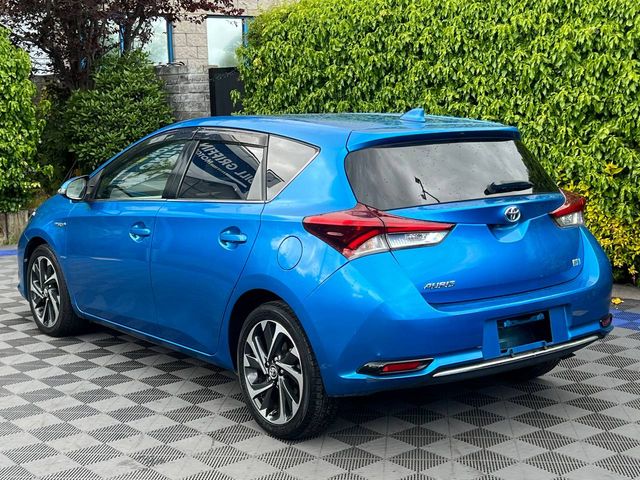 Image for 2017 Toyota Auris 1.8 HYBRID AUTO // REVERSE CAMERA // LEATHER HEATED SEATS // CRUISE CONTROL