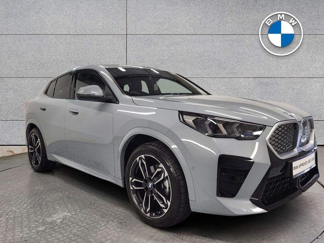 Image for 2025 BMW iX2 eDrive20 M Sport