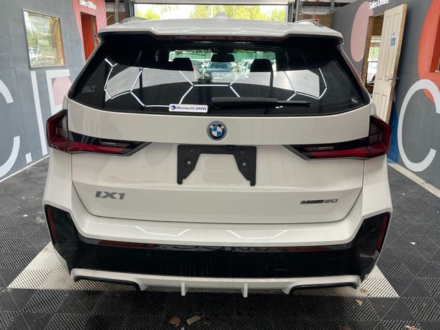 Image for 2024 BMW iX1 2024 BMW IX1 EDRIVE20 AUTOMATIC / CRUISE CONTROL / PARKINNG CAMERA / ELECTRIC MEMORY & HEATED SEATS / AMBIENT LIGHTS / PADDLE SHIFTERS AND MORE