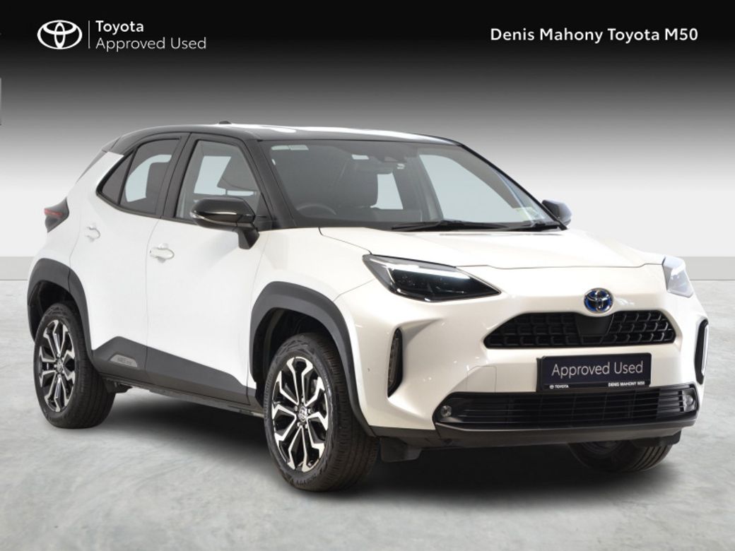 Image for 2024 Toyota Yaris CROSS LUNA SPORT
