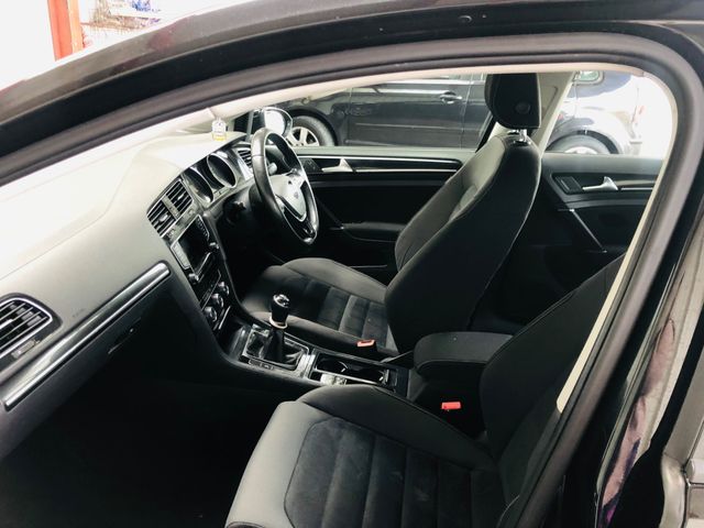 Image for 2014 Volkswagen Golf HL 1.6tdi M6F 105HP 5DR