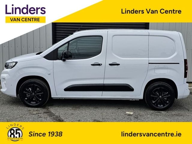 Image for 2027 Citroen Berlingo 271 AUTOMATIC - HUGE SPEC