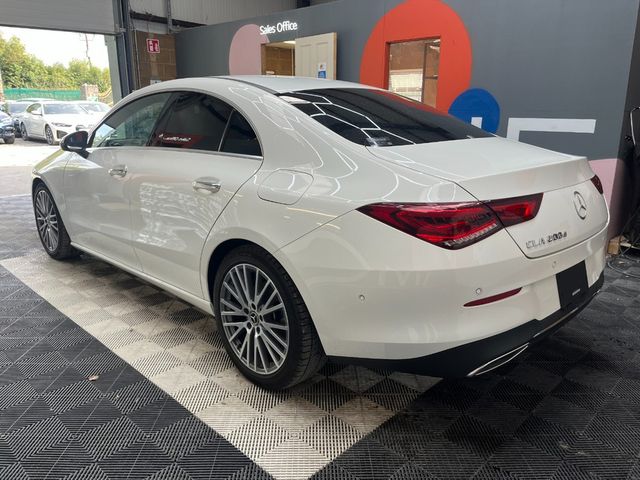 Image for 2021 Mercedes-Benz CLA Class 2021 MERCEDES-BENZ CLA200D 2.0 AUTOMATIC / CRUISE CONTROL / PARKING CAMERA / PADDLE SHIFTERS AND MORE