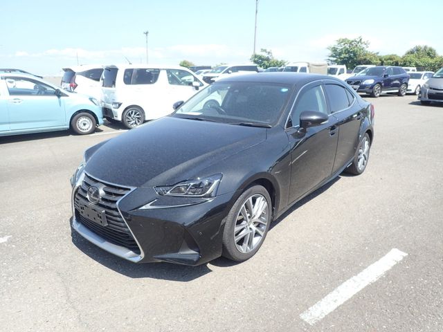 Image for 2019 Lexus IS 300h Hybrid Premium Automatic Saloon