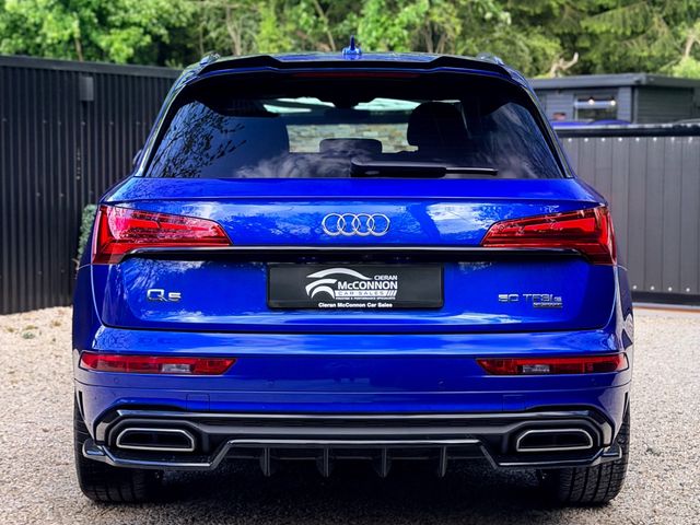 Image for 2022 Audi Q5 2022 (221) Audi Q5 S Line Quattro 50TFSI *ULTRA BLUE**