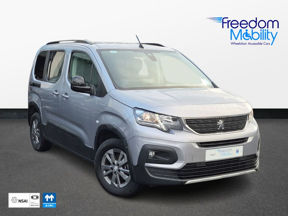 Image for 2024 Peugeot Rifter Allure Lowered Floor Wheelchair Access