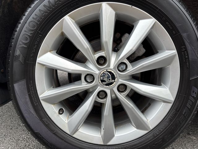 Image for 2017 Skoda Octavia AMBITION 1.6 TDI 90HP 4 4DR