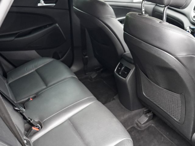 Image for 2017 Hyundai Tucson PREMIUM 1.7 Diesel Manual