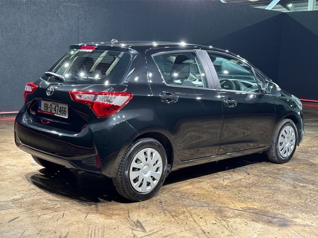 Image for 2019 Toyota Yaris MANUAL 1.0 VVTI - REVERSE CAMERA