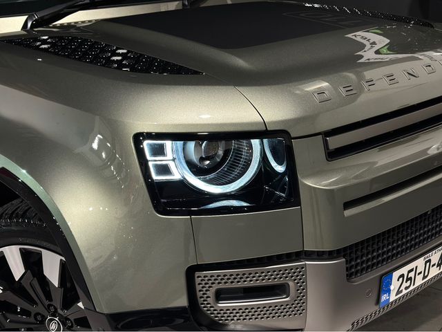 Image for 2025 Land Rover Defender D110 X-DYNAMIC SE PHEV
