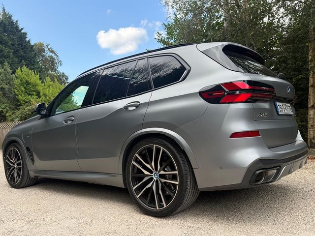 Image for 2025 BMW X5 50E M SPORT *Frozen Grey*