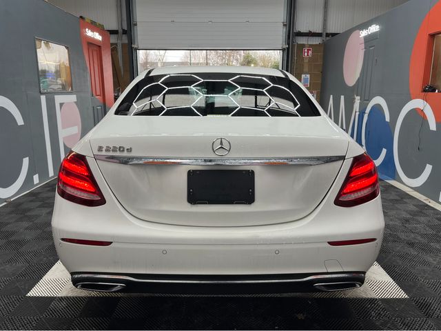 Image for 2017 Mercedes-Benz E Class €23950 2017 MERCEDES-BENZ E220D AVANTGARDE 2.0 AUTOMATIC / CRUISE CONTROL / 360° PARKING CAMERA / ELECTRIC MEMORY & HEATED SEATS / PADDLE SHIFTERS / APPLE CARPLAY / AMBIENT LIGHTS