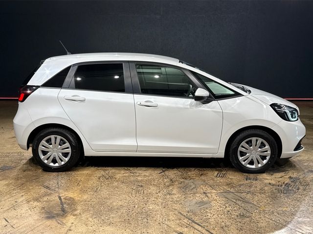 Image for 2024 Honda Fit 1.5 HYBRID AUTOMATIC - CRUISE CONTROL - REAR CAMERA - MULTI FUNCTION STEERING WHEEL - HEATING / AC CONTROLS 