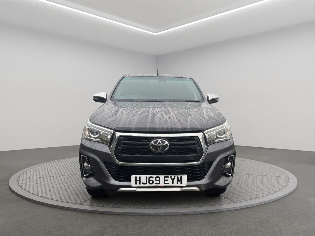 Image for 2019 Toyota Hilux 