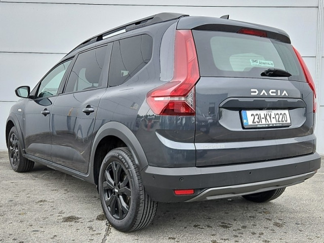 Image for 2023 Dacia Jogger 1.0 L Extreme 7 Seater