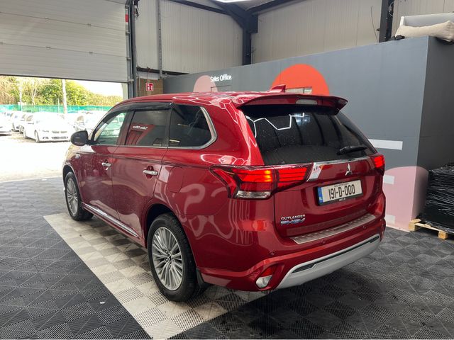 Image for 2019 Mitsubishi Outlander €21950 2019 MITSUBISHI OUTLANDER PHEV G PLUS PACKAGE 2.4 AUTOMATIC / CRUISE CONTROL / 360° CAMERA / ELECTRIC MEMORY & HEATED SEATS / HEATED STEERING WHEEL / PADDLE SHIFTERS AND MORE