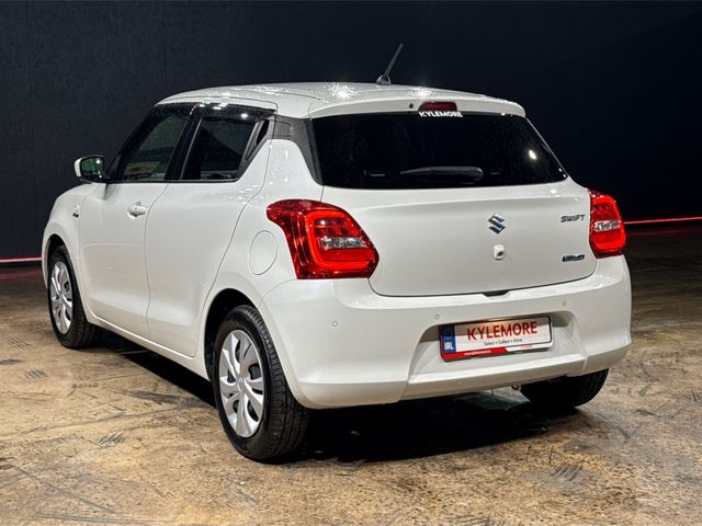 Image for 2020 Suzuki Swift HYBRID 1.2 AUTOMATIC - REVERSE/360 CAMERA - CRUISE CONTROL - A/C HEATING CONTROLS