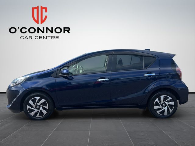 Image for 2021 Toyota Aqua The fuel gauge barely moves. but you'll always be on the move.