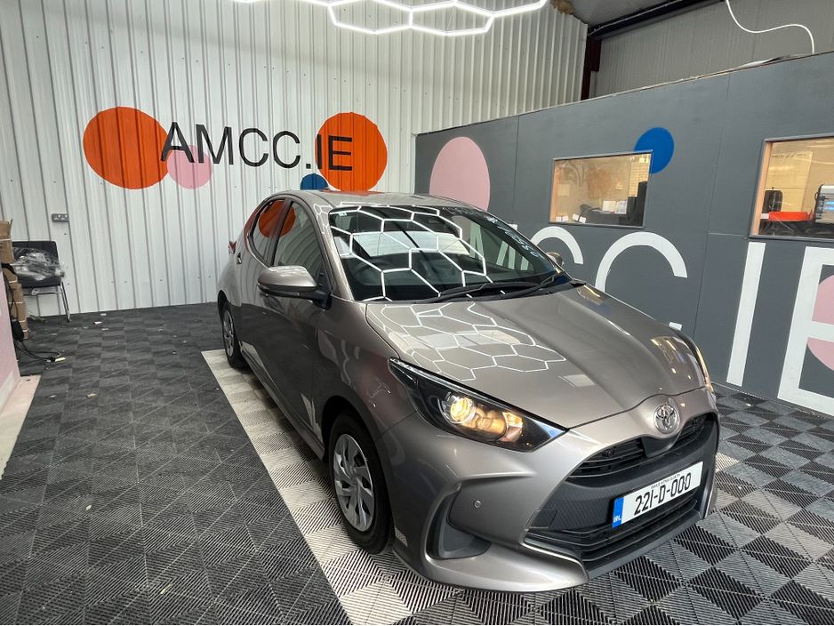 Image for 2022 Toyota Yaris 2022 TOYOTA YARIS X 1.0 AUTOMATIC / REVERSE CAMERA AND MORE