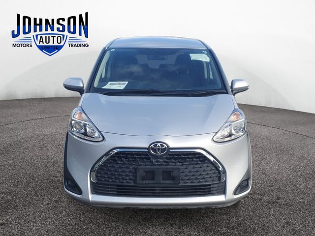 Image for 2019 Toyota Sienta 1.5